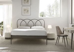 Helios bed, Double bed with tapered legs in metal