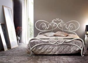 Armonia, Double metal bed, curved lines, romantic bed