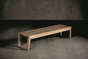 Clover bench, Small bench made of solid oak