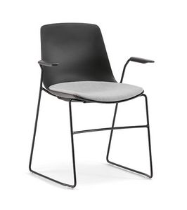 Java Cover 01 P, Chair with armrests, metal sled base, with cushion