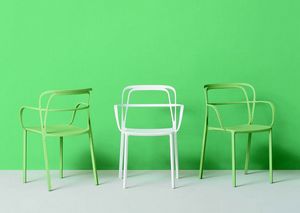 3715 Intrigo, Stackable metal chair with armrests