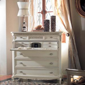 Villa Fascinato VILLAF68C7S, 700 foot dresser with notched shoulder