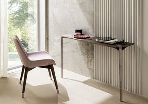 Lio console, Console with an essential design