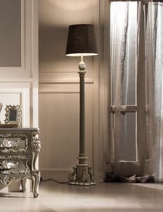 Art. 777, Classic style carved floor lamp