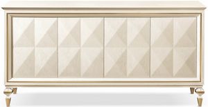 Diamante sideboard, Sideboard with mother-of-pearl decorations
