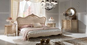 Art. 2091, Elegant and luxurious classic bed