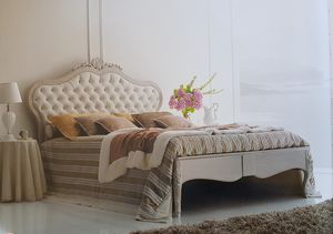Art. 340L, King size bed, with handmade decorations
