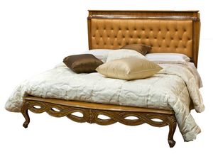 Russeau RA.0823, Walnut bed with carved frame