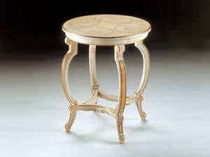 Art. 1369, Table with exquisite decor, for luxury classic suite