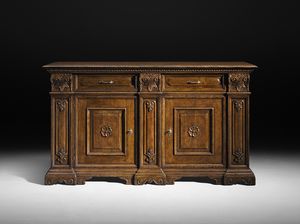 Art. 829 sideboard, Refined classic style sideboard