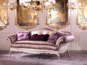 Julia, Luxury sofa covered in feather, in lilac-colored wood