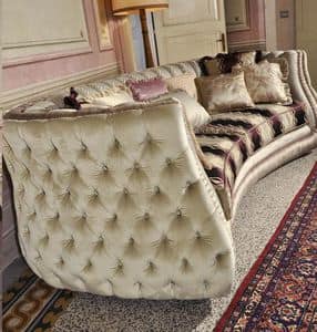 Michelle, Upholstered quilted sofa in classic luxury style