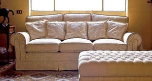 Principe, Classic sofa, for luxury living rooms