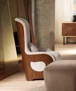 PO62 Galileo armchair, Padded armchair in walnut for contemporary classics living rooms