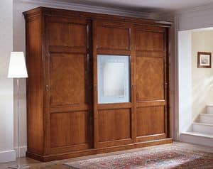 D 708, Classic wardrobe with decorated central glass