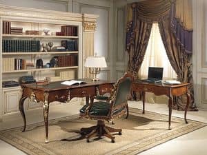 Art. 2008/16, Desk with Louis XV stylne, walnut antiques, high quality