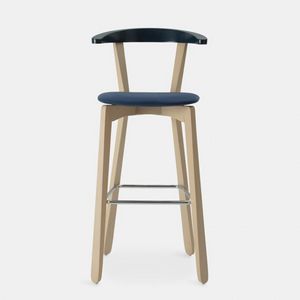 Giordy stool, Stool with curved wooden backrest