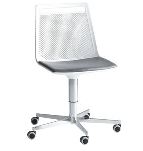 Akami T5R, Chair with 5 wheels base, adjustable in height