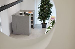 Eden Studio, Freestanding workstation with sound-absorbing panels