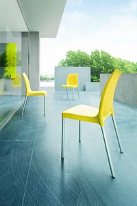 Tulip, Modern plastic chair for gardens and pools