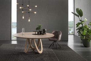 Venera, Wanted wooden table, with round top