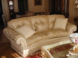 Art.110, Classic style sofa