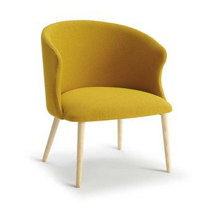 Ola lounge, Armchair with sinuous shapes