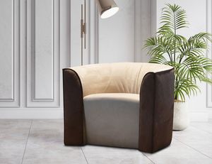 STRADIVARI, Enveloping armchair with harmonious lines