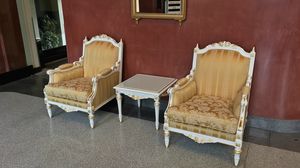 Impero, Armchairs decorated by Italian craftsmen