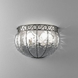 Harem Ma160-030, Classic style wall lamp, in metal and glass