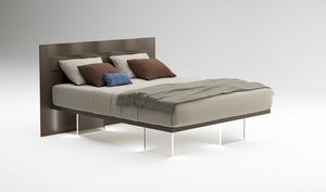 Ondulina, Bed with wavy headboard