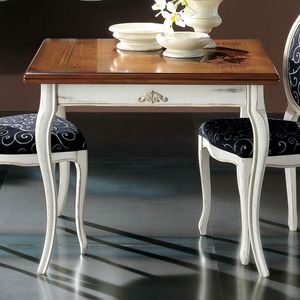 Style NOVITA-H594, Table with carving, extends like a book