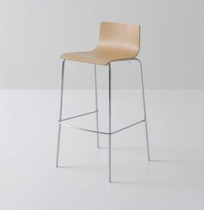 Lil ST 69/79, Ergonomic stool in curved wood